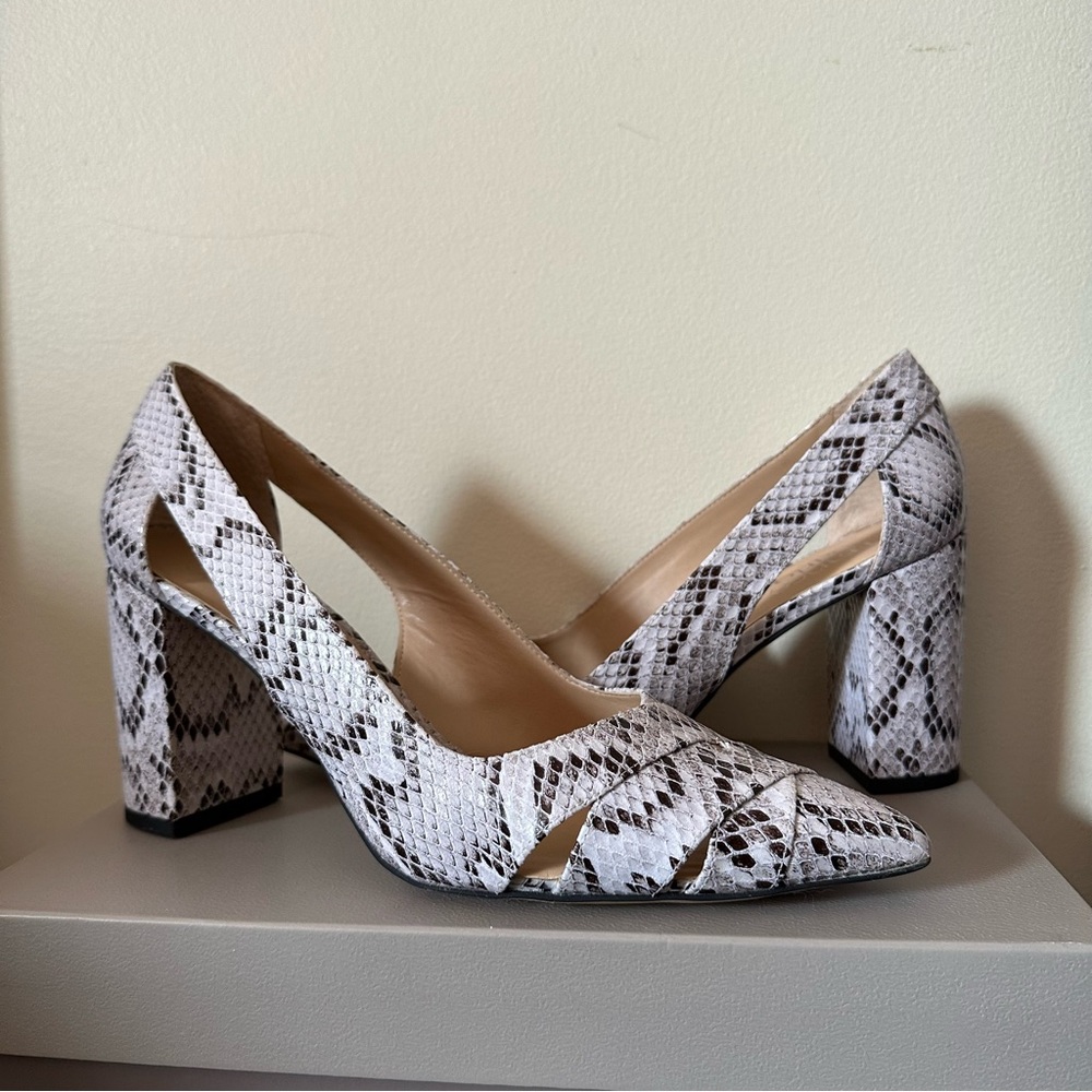Franco Sarto Patina Cutout Pump